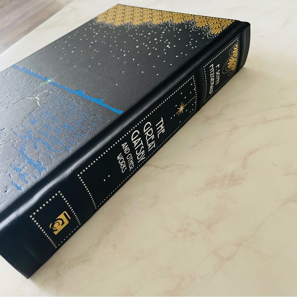 The Great Gatsby and Other Works Hardcover Leather-bound Book - Picture 5 of 7